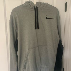 Nike therma-fit hoodie